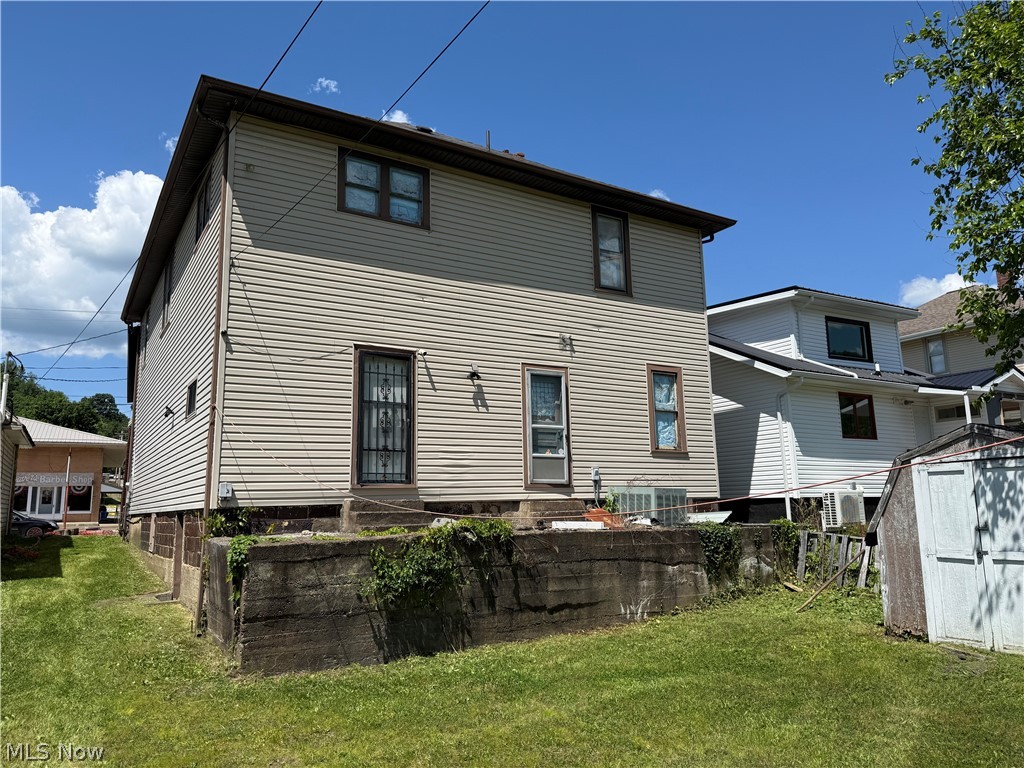 871 National Road Bridgeport, OH 43912 - Photo 3 of 8