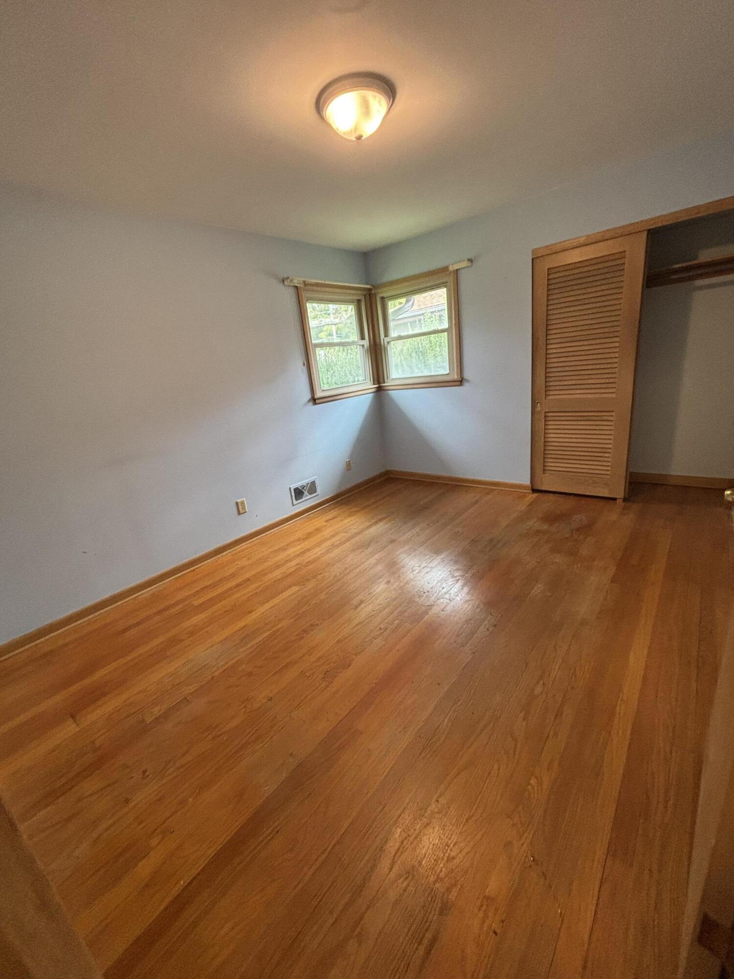 7658 North Delta Place Milwaukee, WI 53223 - Photo 11 of 16 Master Bedroom
