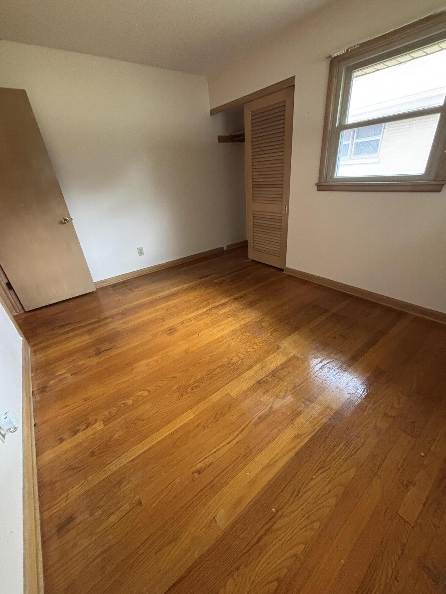 7658 North Delta Place Milwaukee, WI 53223 - Photo 12 of 16 2nd Bedroom