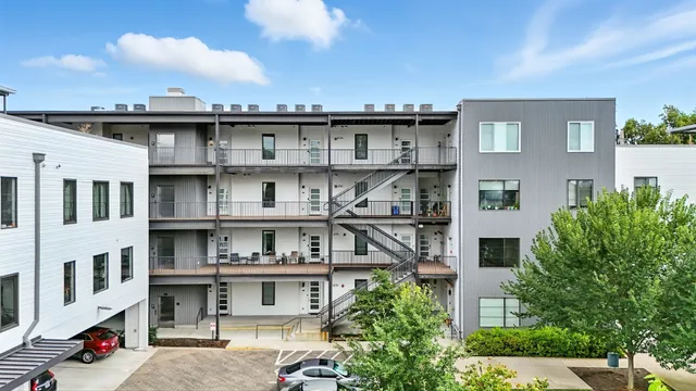 $435,000 | 1402 Pillow Street, Unit 207, Nashville, TN 37203