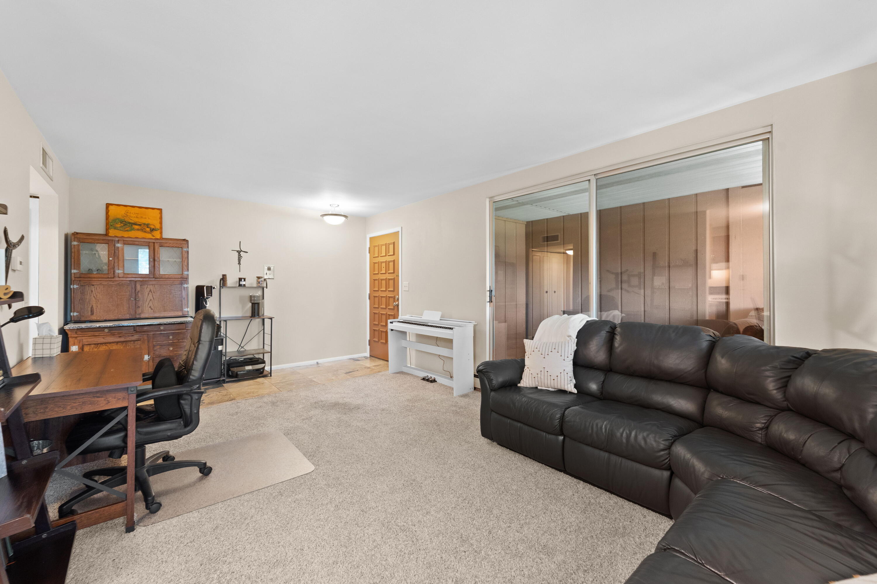 11936 West Mill Road Milwaukee, WI 53225 - Photo 5 of 21 Living Room-3