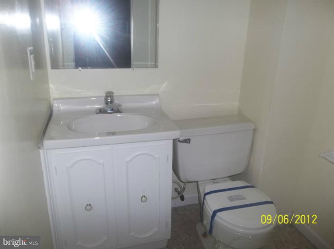 130 Hammershire Road, Unit D Reisterstown, MD 21136 - Photo 4 of 13 Bath