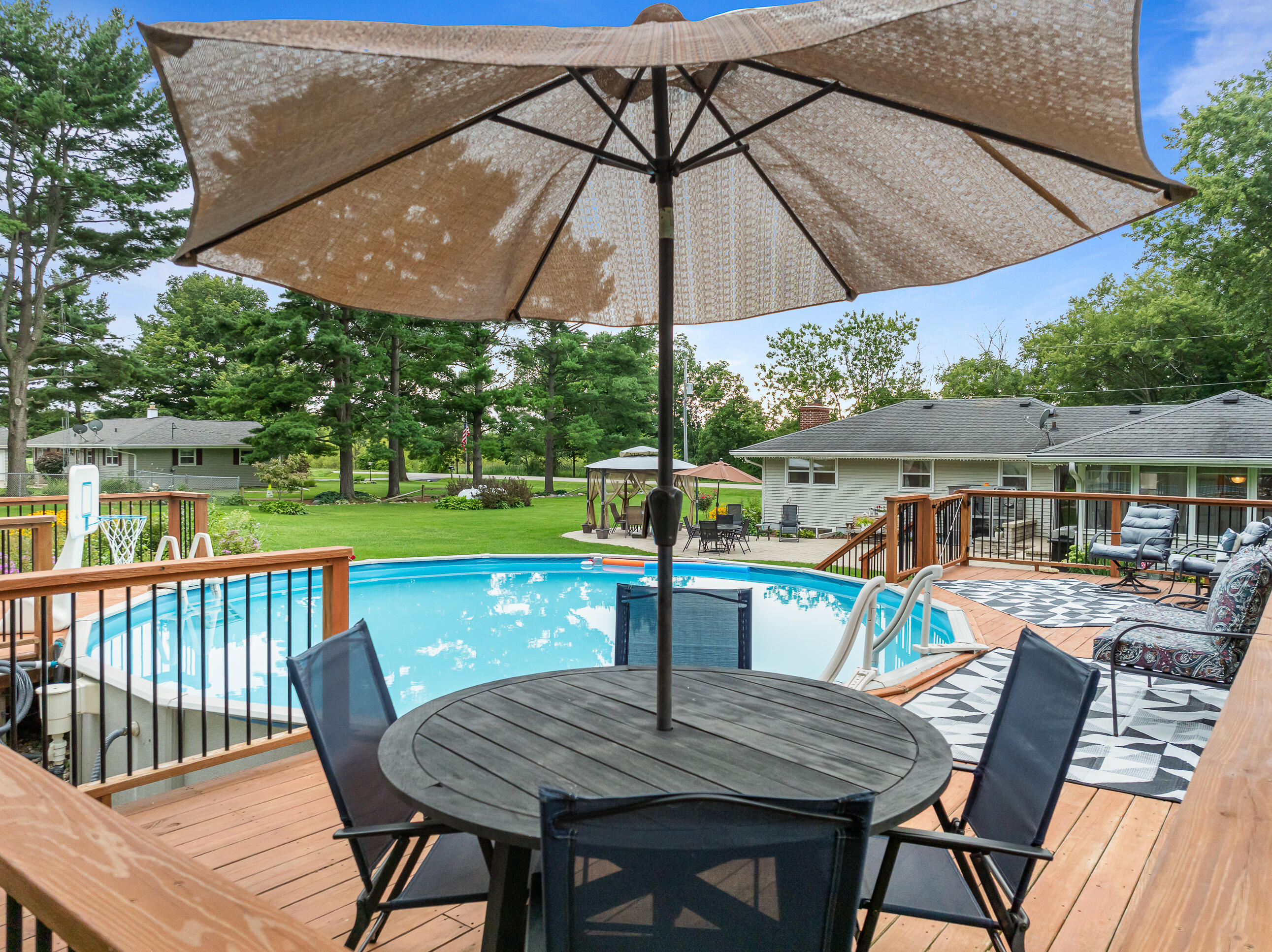 2211 Sheridan Springs Road Lyons, WI 53147 - Photo 8 of 39 2211 Sheridan Springs Rd - Selects-31