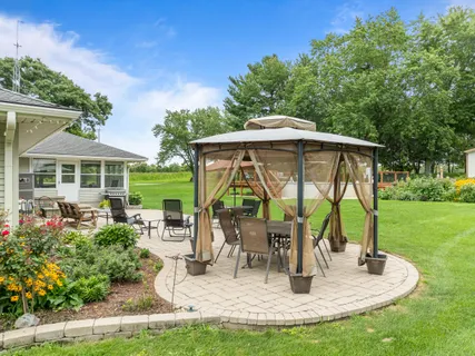 $545,000 | 2211 Sheridan Springs Road, Lyons, WI 53147