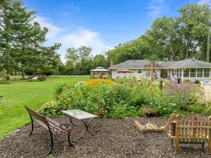 $545,000 | 2211 Sheridan Springs Road, Lyons, WI 53147