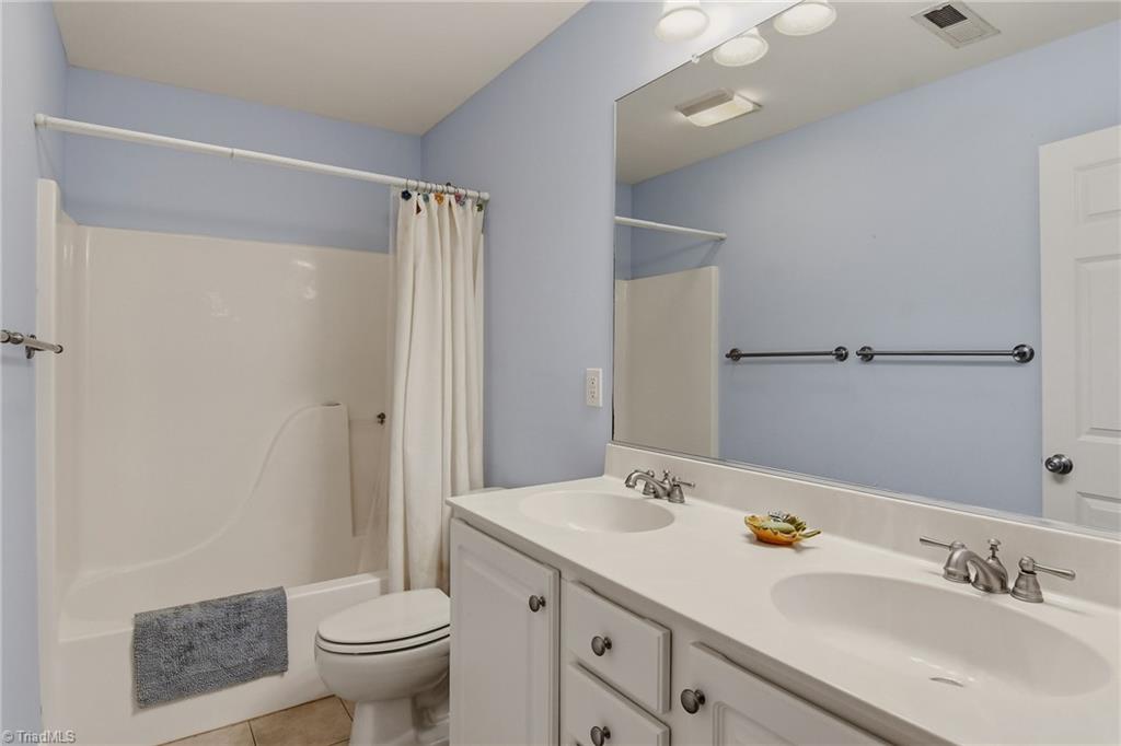 3420 Tanglebrook Trail Clemmons, NC 27012 - Photo 28 of 46
