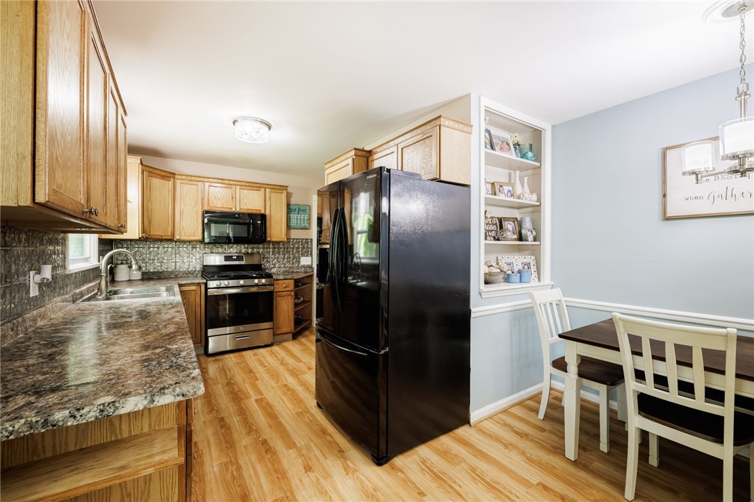 2108 Spencerport Road Gates, NY 14606 - Photo 10 of 35