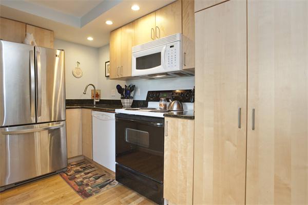 8 Marshall Block Boston, MA 02129 - Photo 3 of 7