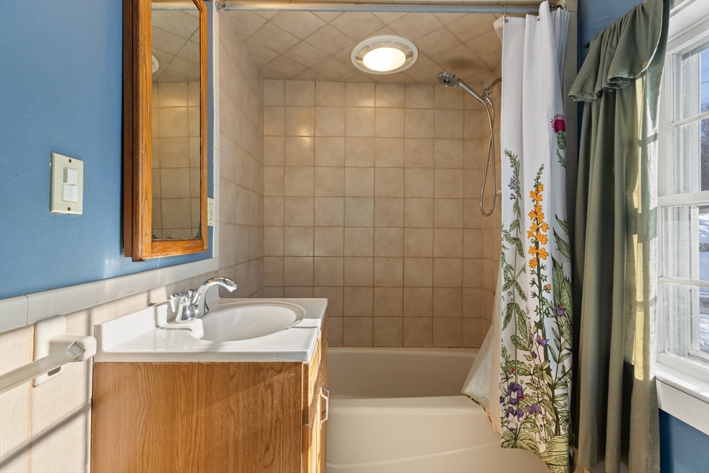 26 Pine Ridge Road Wayland, MA 01778 - Photo 18 of 29