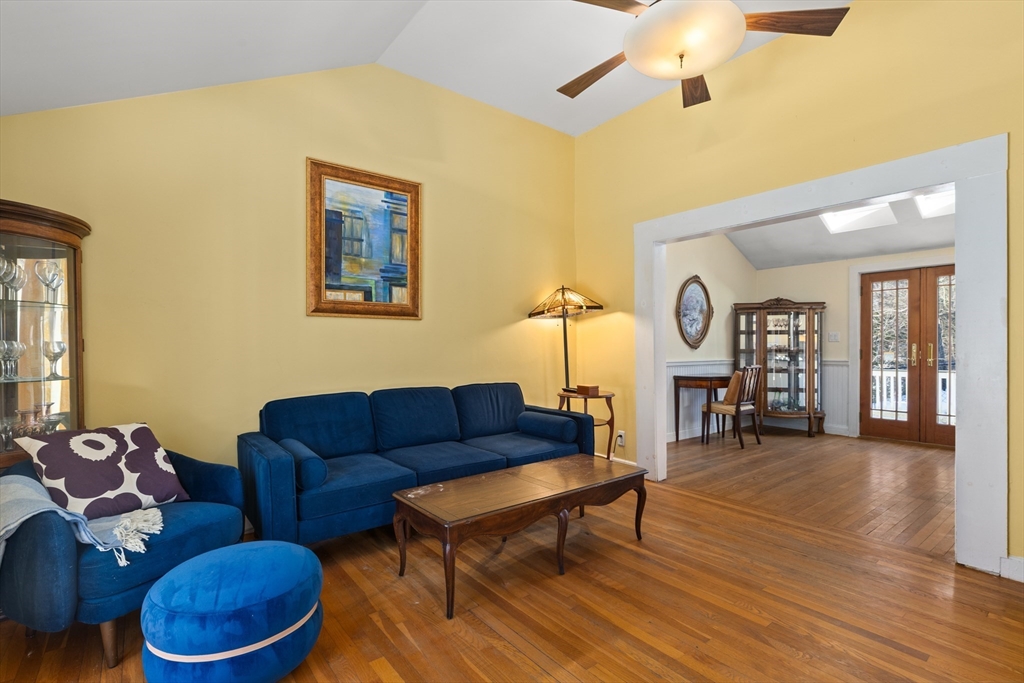 26 Pine Ridge Road Wayland, MA 01778 - Photo 7 of 29