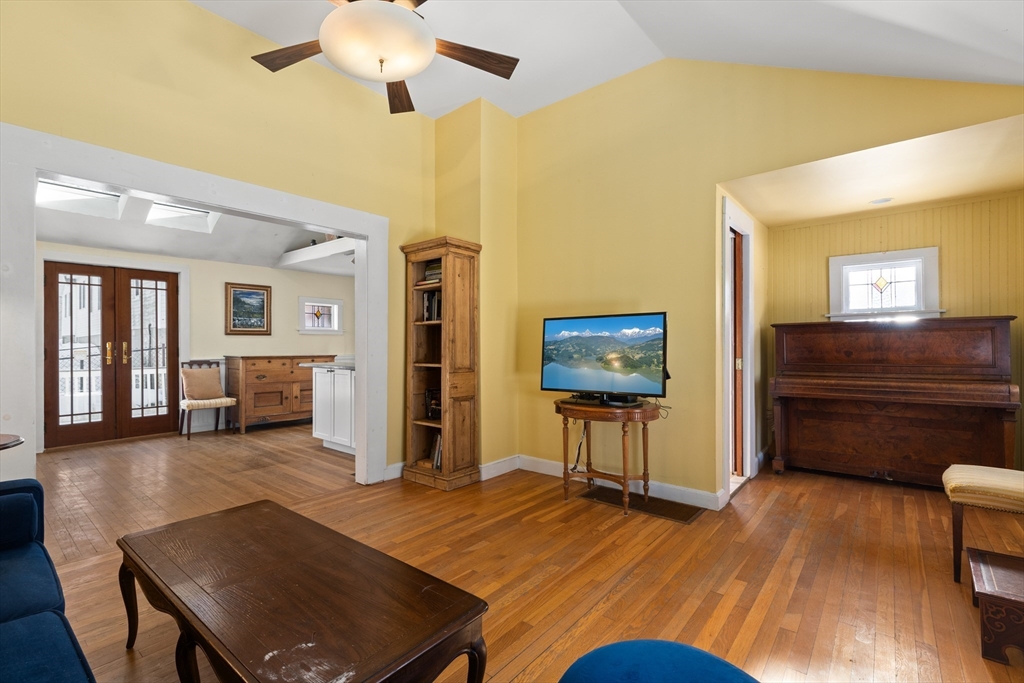 26 Pine Ridge Road Wayland, MA 01778 - Photo 8 of 29