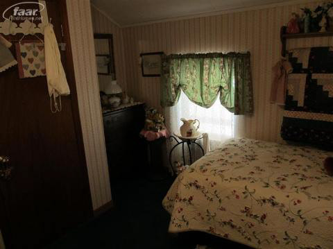 8159 Miller Road Swartz Creek, MI 48473 - Photo 23 of 34 20195839-22.JPG