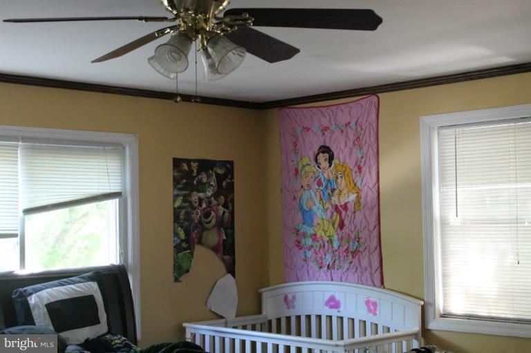5406 7th Road South Arlington, VA 22204 - Photo 22 of 23 Bedroom