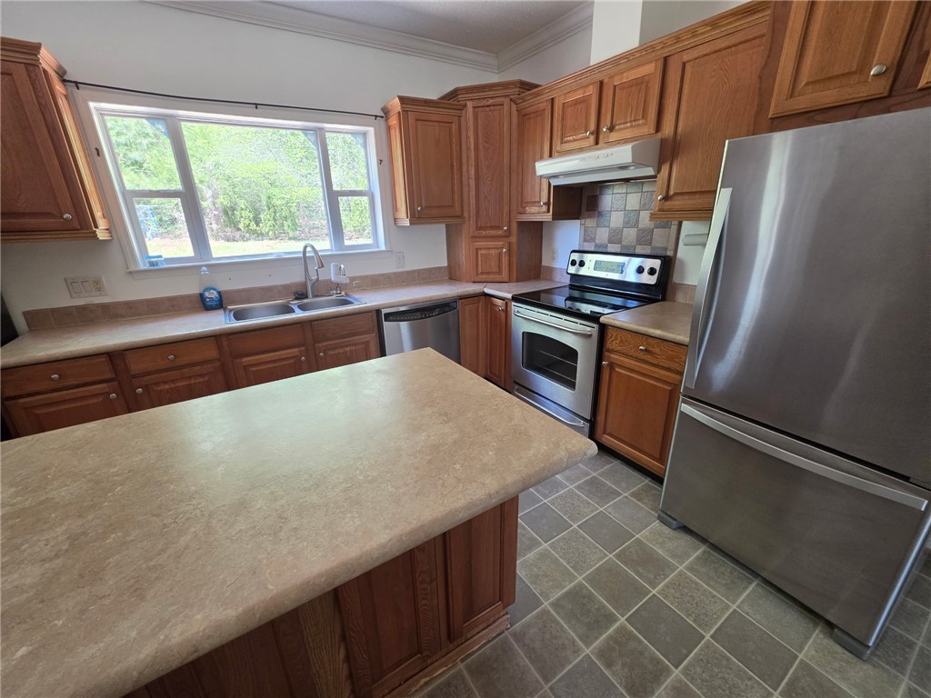 1400 Massey Road Pendleton, SC 29670 - Photo 12 of 25 This spacious kitchen offers a functional layout with ample counter space and contemporary appliances.
