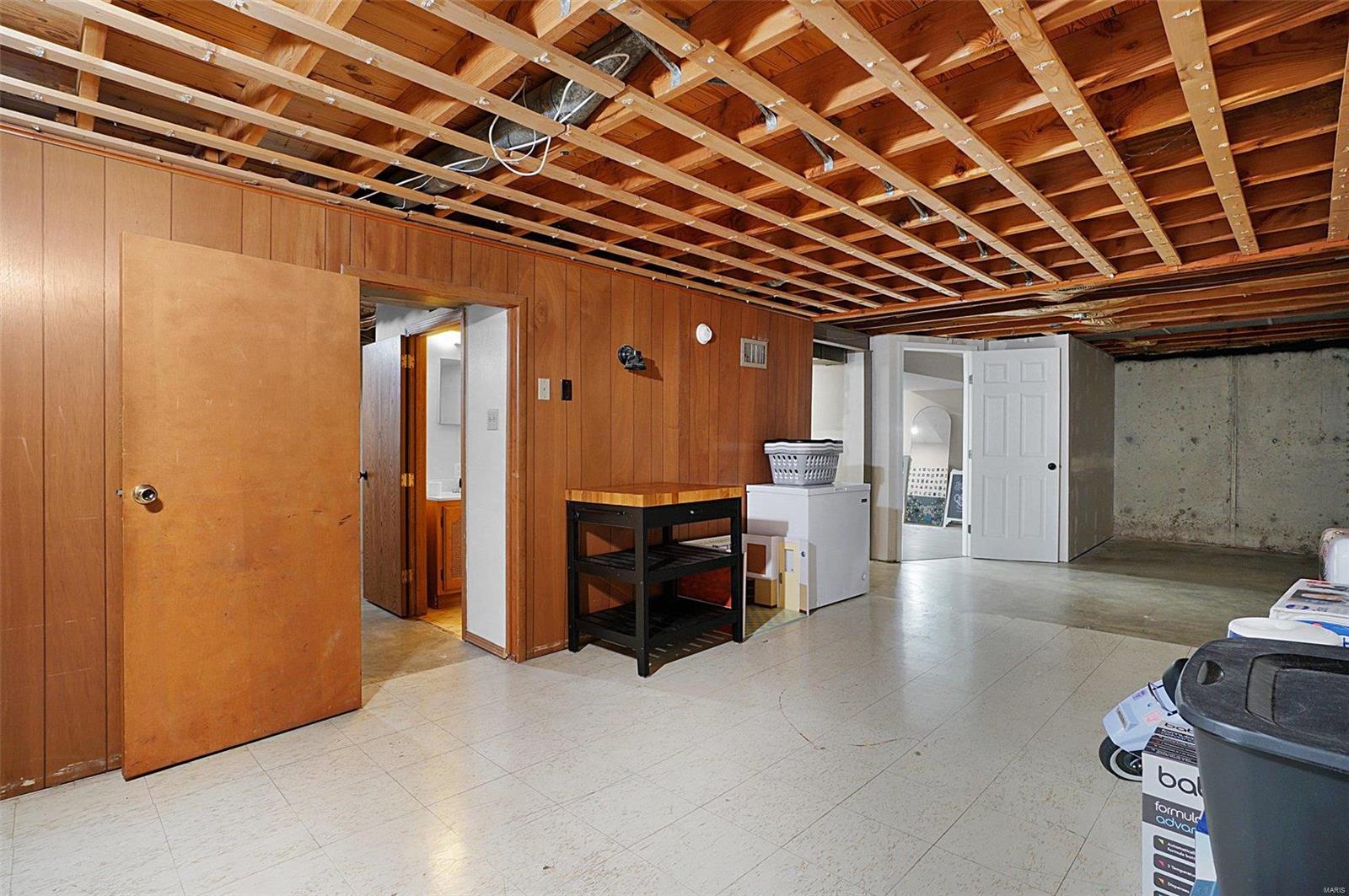 4266 Ringer Road St. Louis, MO 63129 - Photo 21 of 29