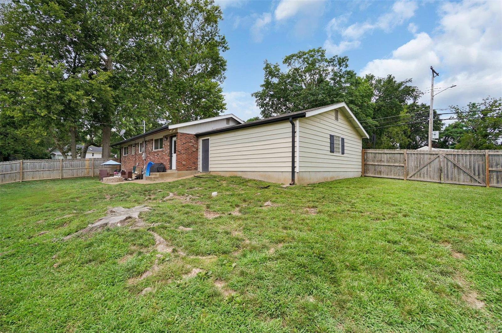 4266 Ringer Road St. Louis, MO 63129 - Photo 28 of 29