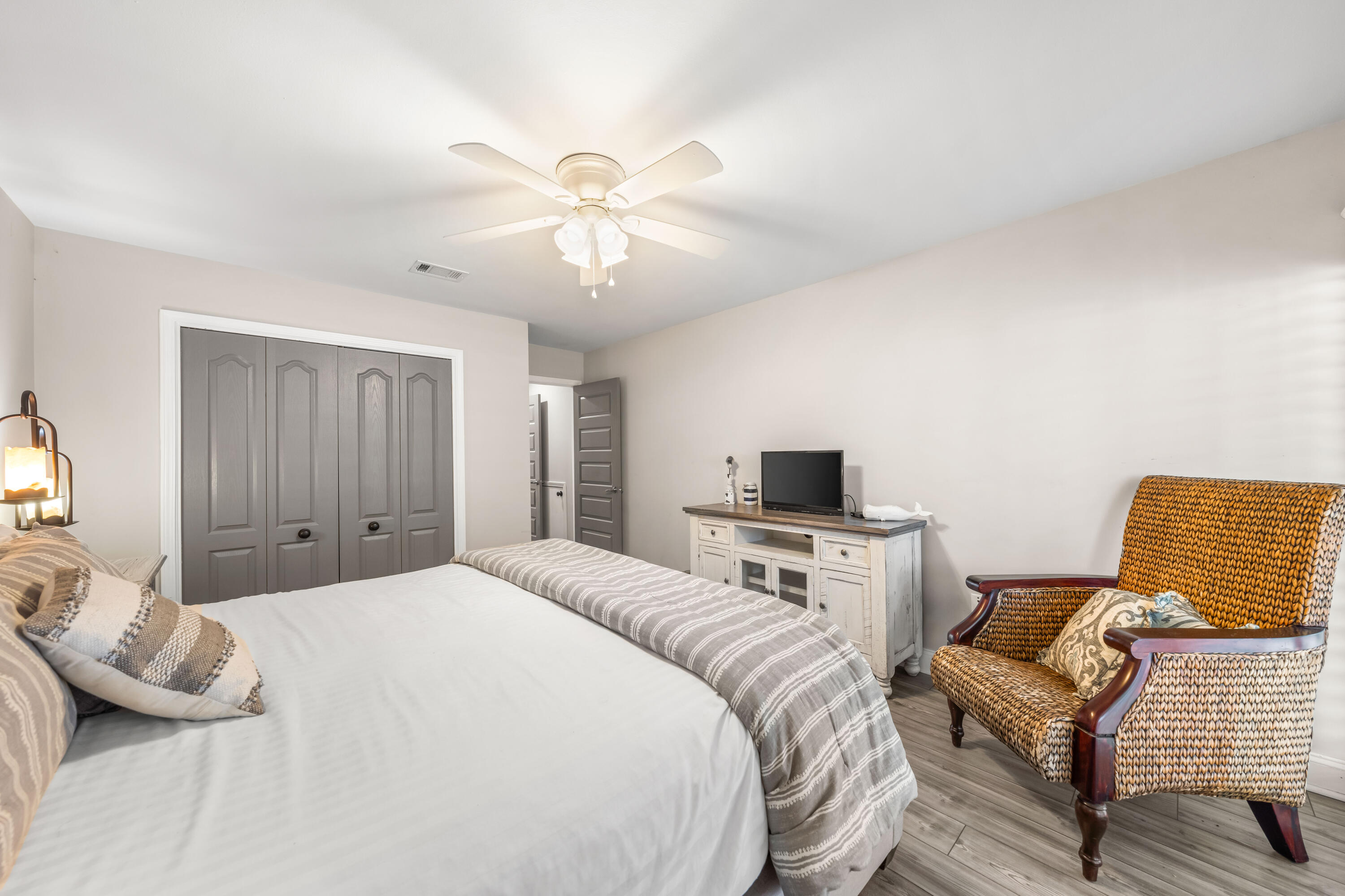 5209 Beachwalk Drive Miramar Beach, FL 32550 - Photo 21 of 50 Beachwalk Villas 5209 Bedroom 3 to close