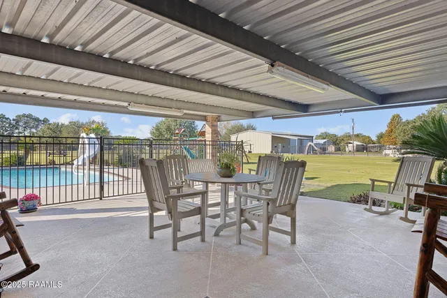 $479,000 | 17727 Dalton Road, Kaplan, LA 70548