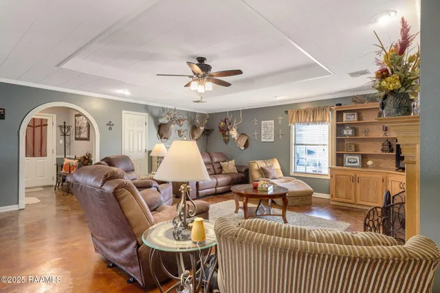 $479,000 | 17727 Dalton Road, Kaplan, LA 70548