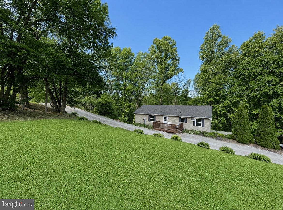 834 Richmond Road Wrightsville, PA 17368 - Photo 2 of 40