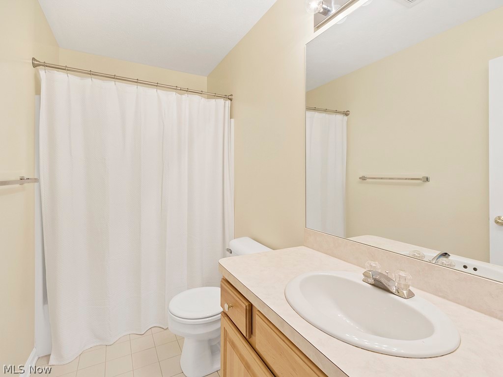 1707 Richmond Road Lyndhurst, OH 44124 - Photo 19 of 24