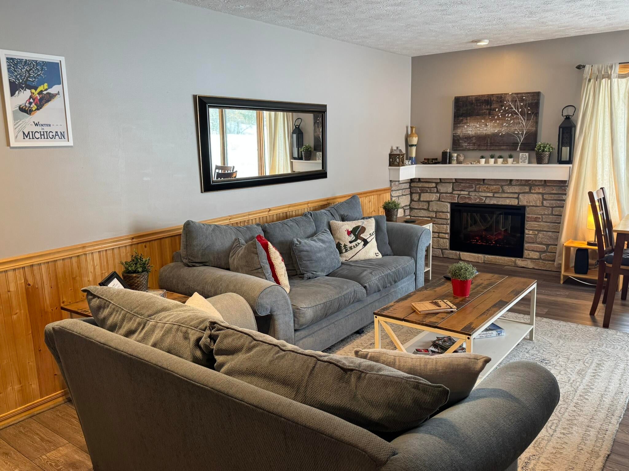 4749 South Pleasantview Road, Unit 21 Harbor Springs, MI 49740 - Photo 9 of 44 Gallery Image 9