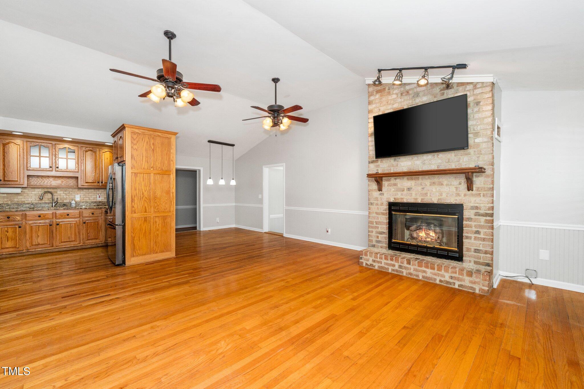 2925 Redwood Road Durham, NC 27704 - Photo 10 of 34 19-web-or-mls-2925 Redwood (13 of 41)