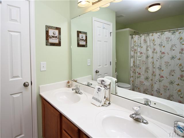 8401 Drystone Drive Raleigh, NC 27613 - Photo 14 of 25