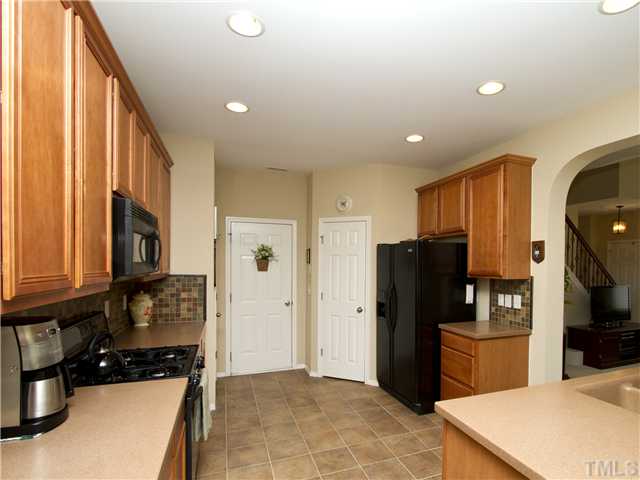 8401 Drystone Drive Raleigh, NC 27613 - Photo 8 of 25