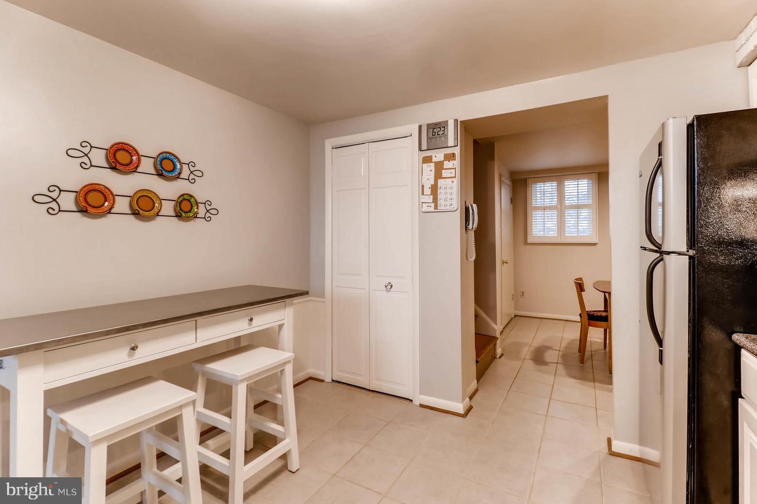 2203 Corsica Road Baltimore, MD 21221 - Photo 11 of 28 Kitchen