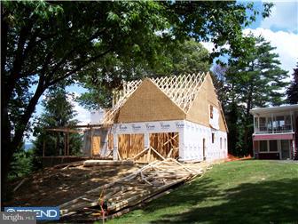 1308 Farr Road Reading, PA 19607 - Photo 4 of 5 Gallery Image 4