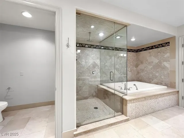 $945,987 | 9101 Alta Drive, Unit 18, Las Vegas, NV 89145