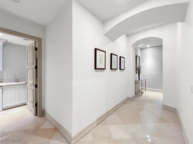 $945,987 | 9101 Alta Drive, Unit 18, Las Vegas, NV 89145