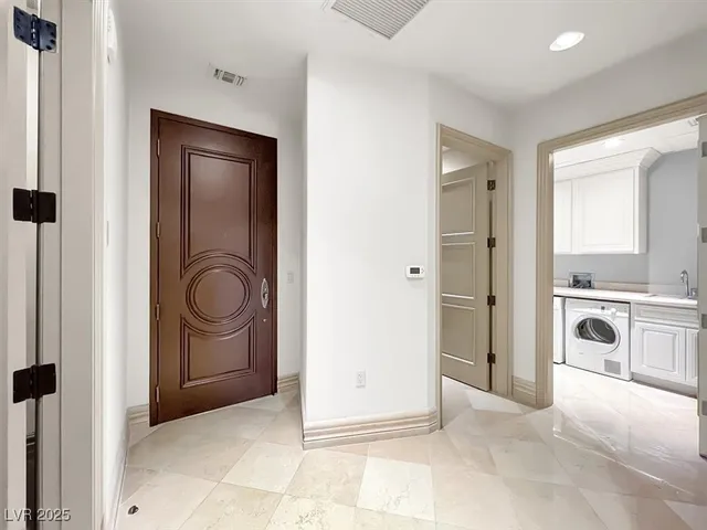 $945,987 | 9101 Alta Drive, Unit 18, Las Vegas, NV 89145