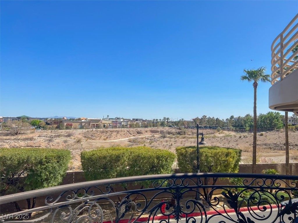 9101 Alta Drive, Unit 18 Las Vegas, NV 89145 - Photo 9 of 44