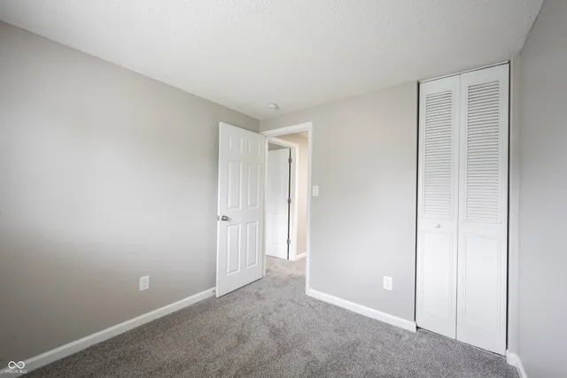 $199,999 | 2740 Pawnee Drive, Indianapolis, IN 46229