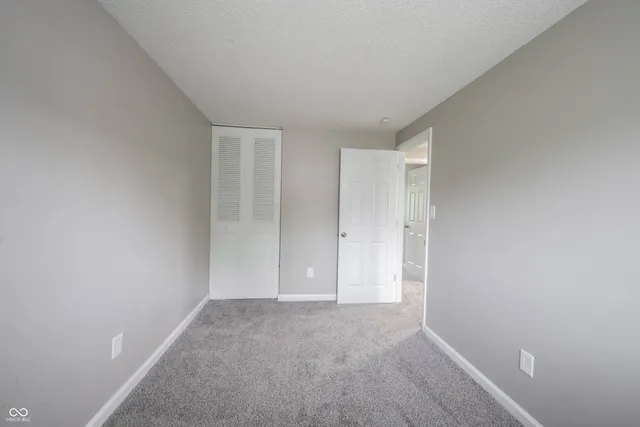 $199,999 | 2740 Pawnee Drive, Indianapolis, IN 46229