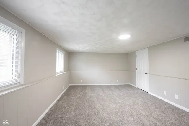 $199,999 | 2740 Pawnee Drive, Indianapolis, IN 46229