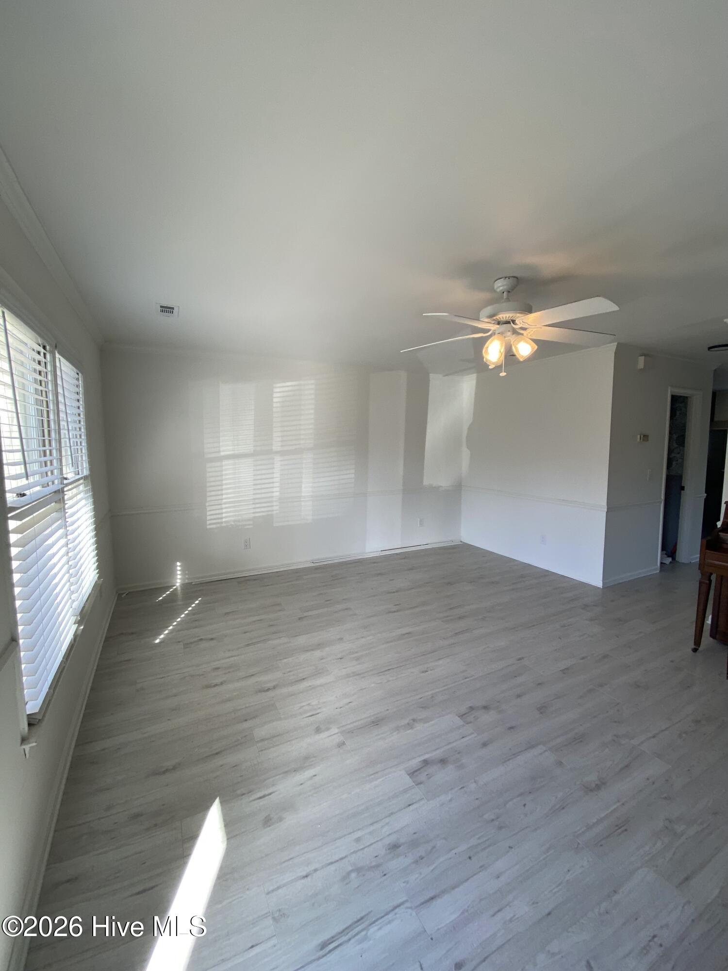 2700 Thackery Road Greenville, NC 27858 - Photo 3 of 18 IMG_2261