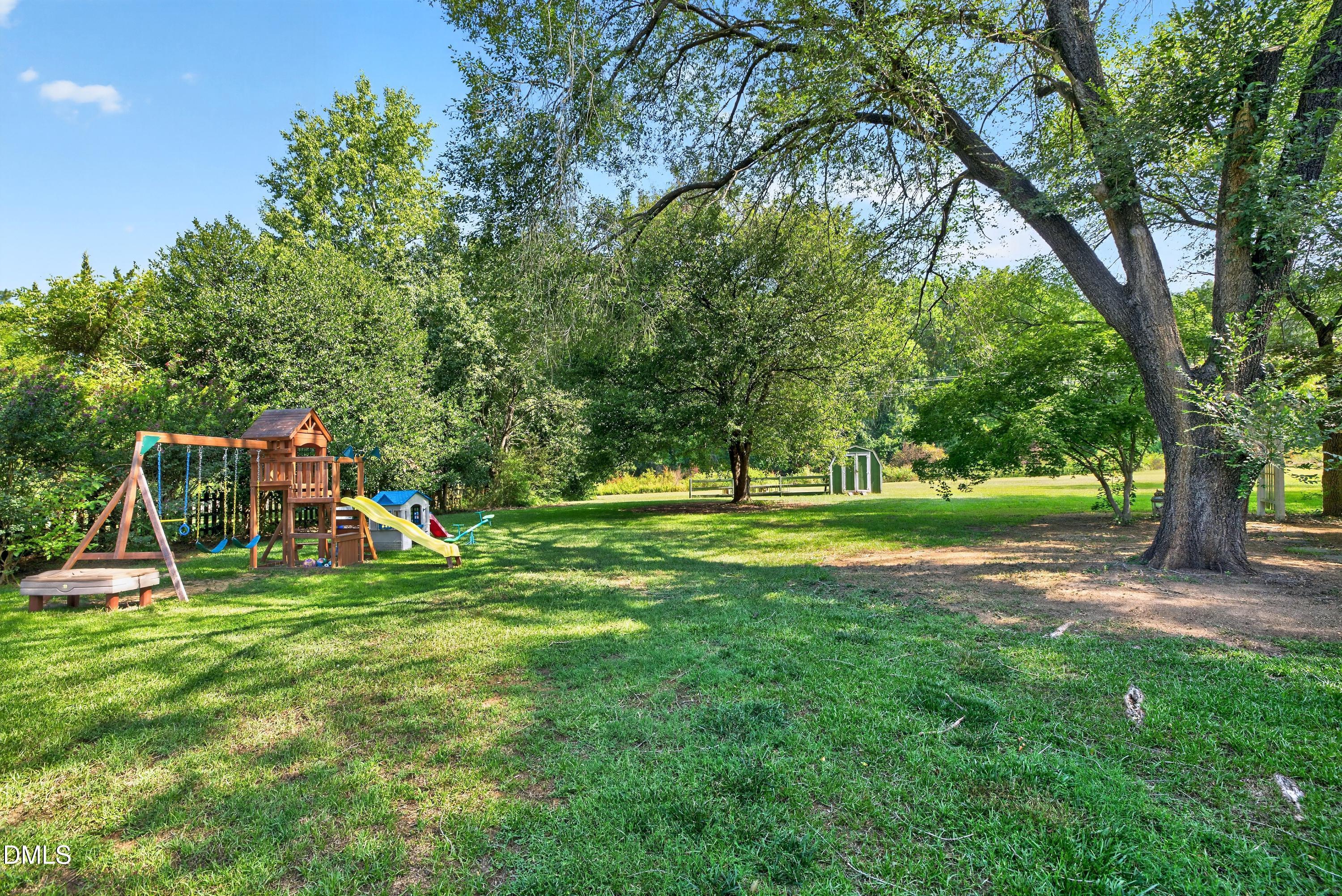 2020 Stonepond Lane Raleigh, NC 27603 - Photo 10 of 68 _B5A1756-3000