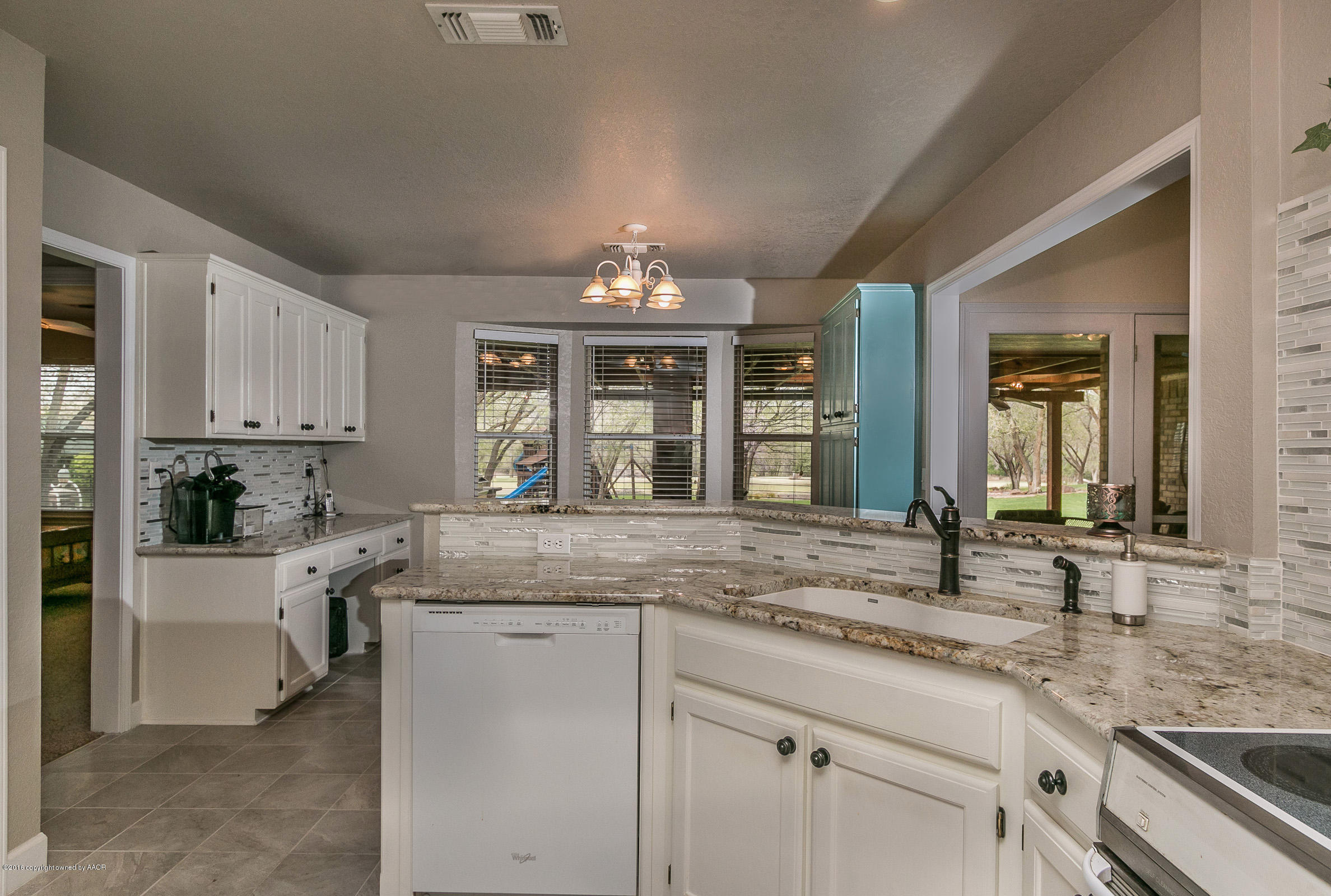 19410 Mockingbird Road Canyon, TX 79015 - Photo 12 of 38 Kitchen 4