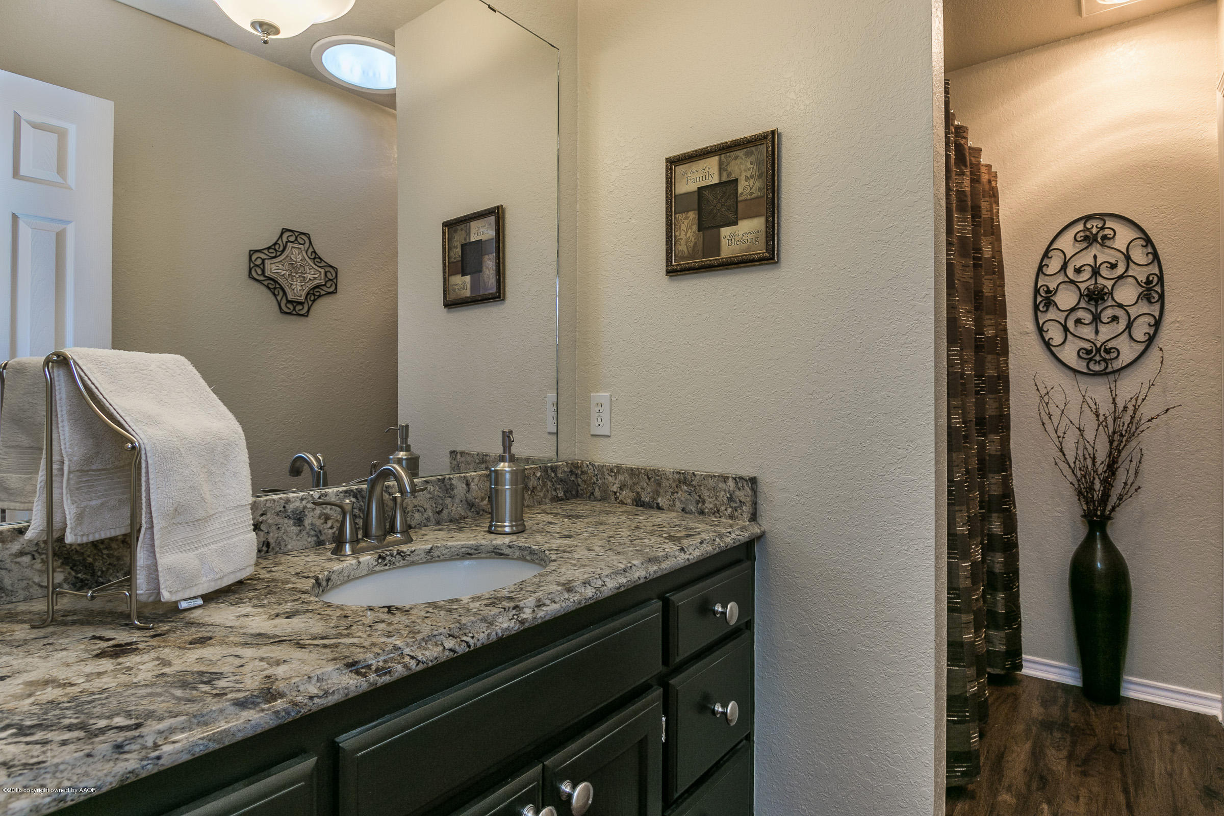 19410 Mockingbird Road Canyon, TX 79015 - Photo 22 of 38 Bathroom 3