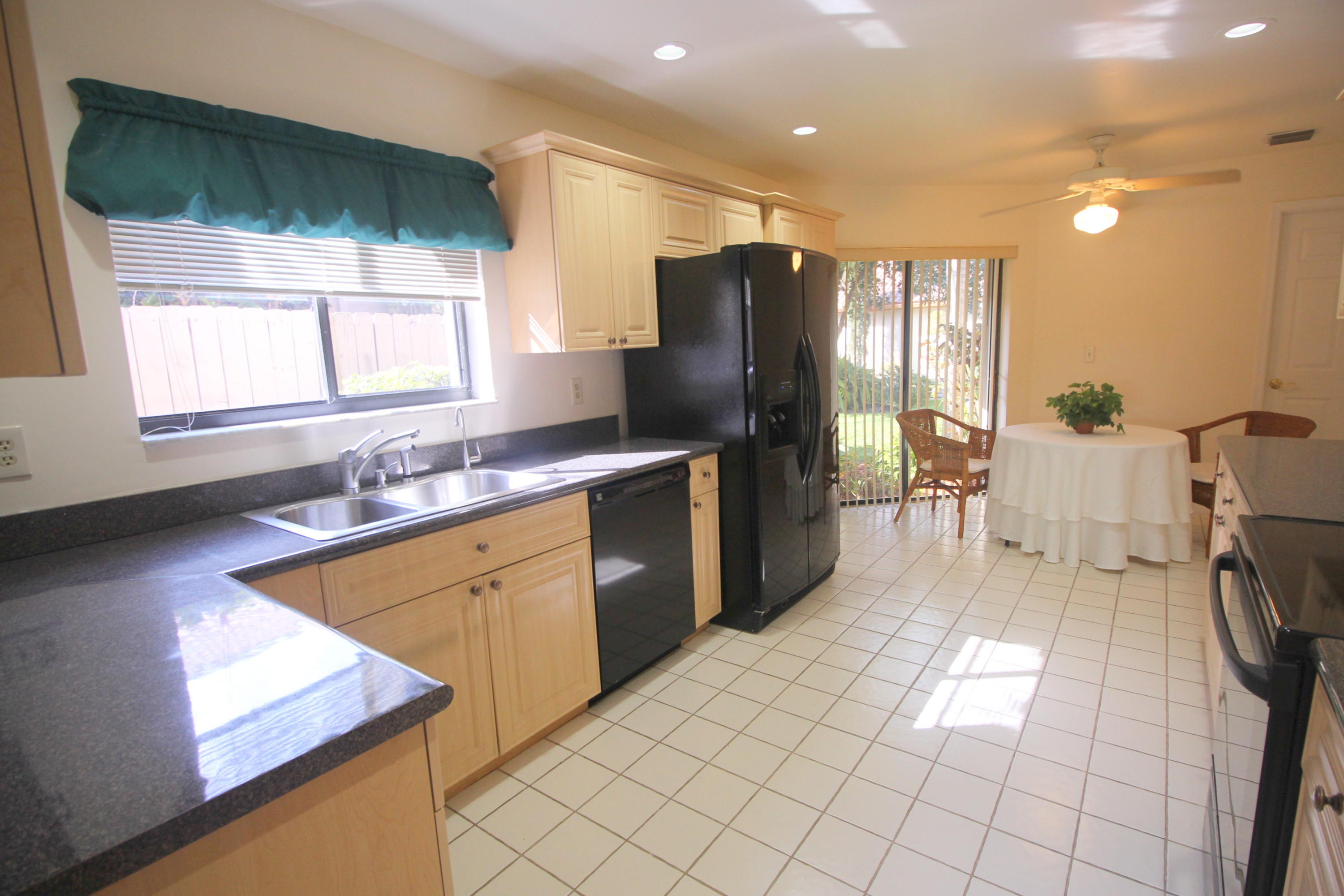 23328 Water Circle Boca Raton, FL 33486 - Photo 17 of 44 IMG_1939a