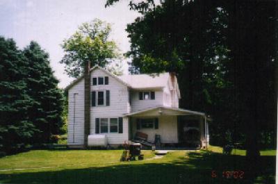835 South Hoch Road Bath, PA 18014 - Photo 2 of 13 Right veiw of home from stable
