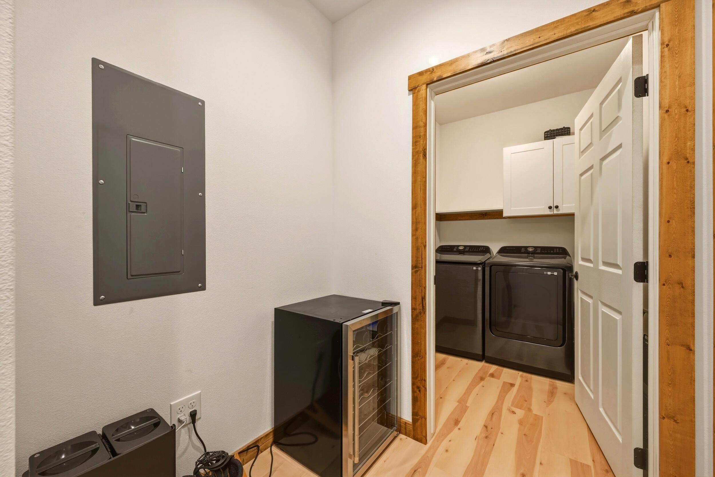 1353 Stoneridge Drive Ranchester, WY 82839 - Photo 28 of 42 laundry area