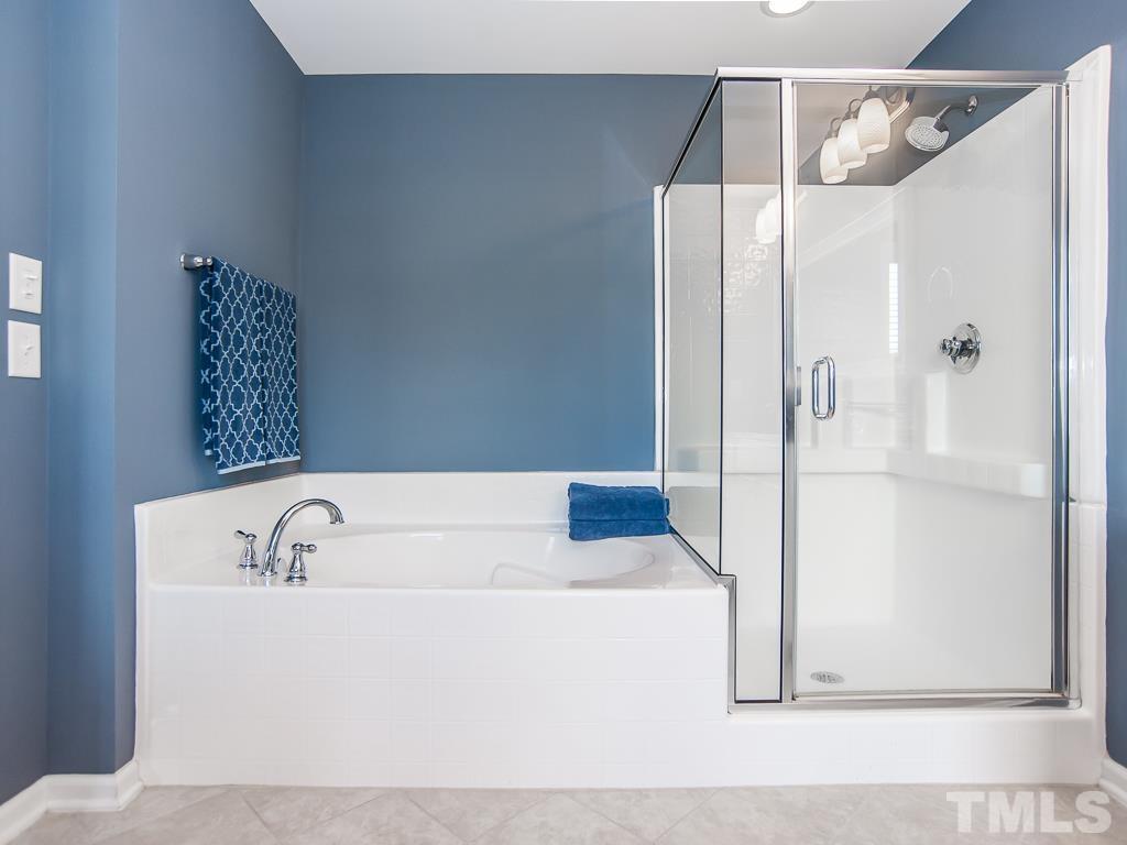 12645 Gallant Place Raleigh, NC 27614 - Photo 19 of 30 Gallery Image 19