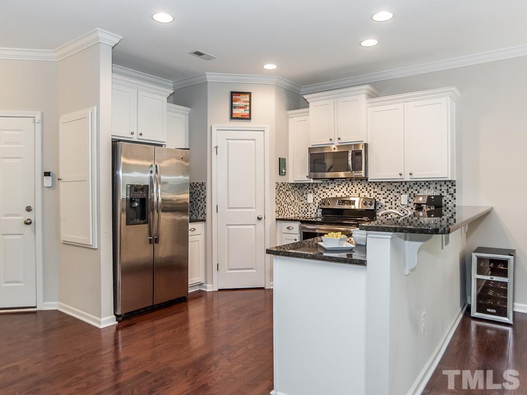12645 Gallant Place Raleigh, NC 27614 - Photo 4 of 30 Gallery Image 4