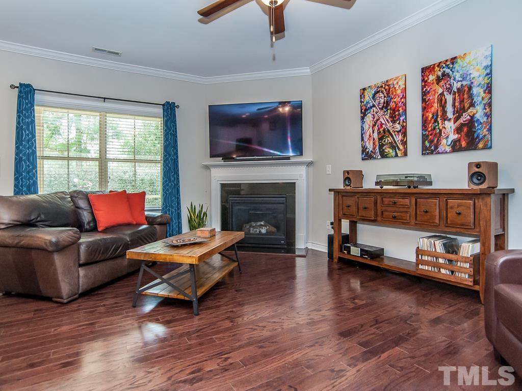 12645 Gallant Place Raleigh, NC 27614 - Photo 9 of 30 Gallery Image 9