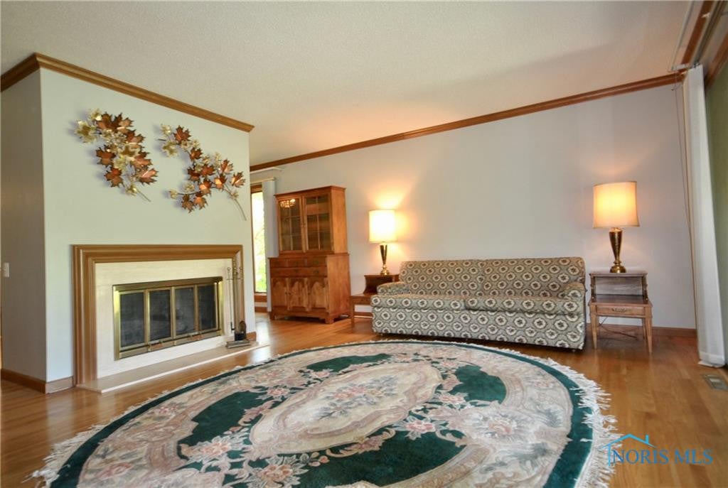 29271 Bates Road Perrysburg, OH 43551 - Photo 5 of 29 Gallery Image 5