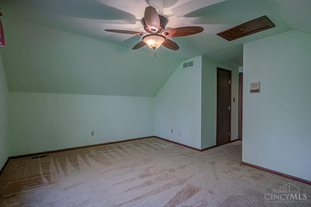 6215 Daleview Road Cincinnati, OH 45247 - Photo 34 of 74 Gallery Image 34